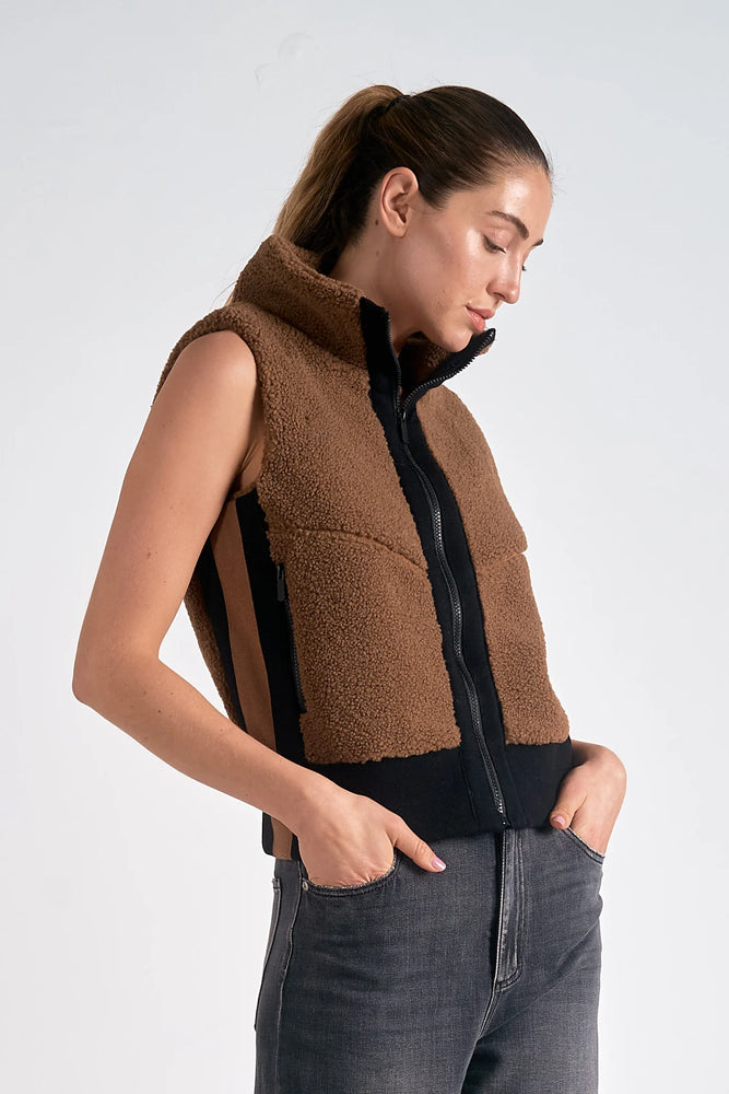 Elan Zip Up Vest - Dark Tan